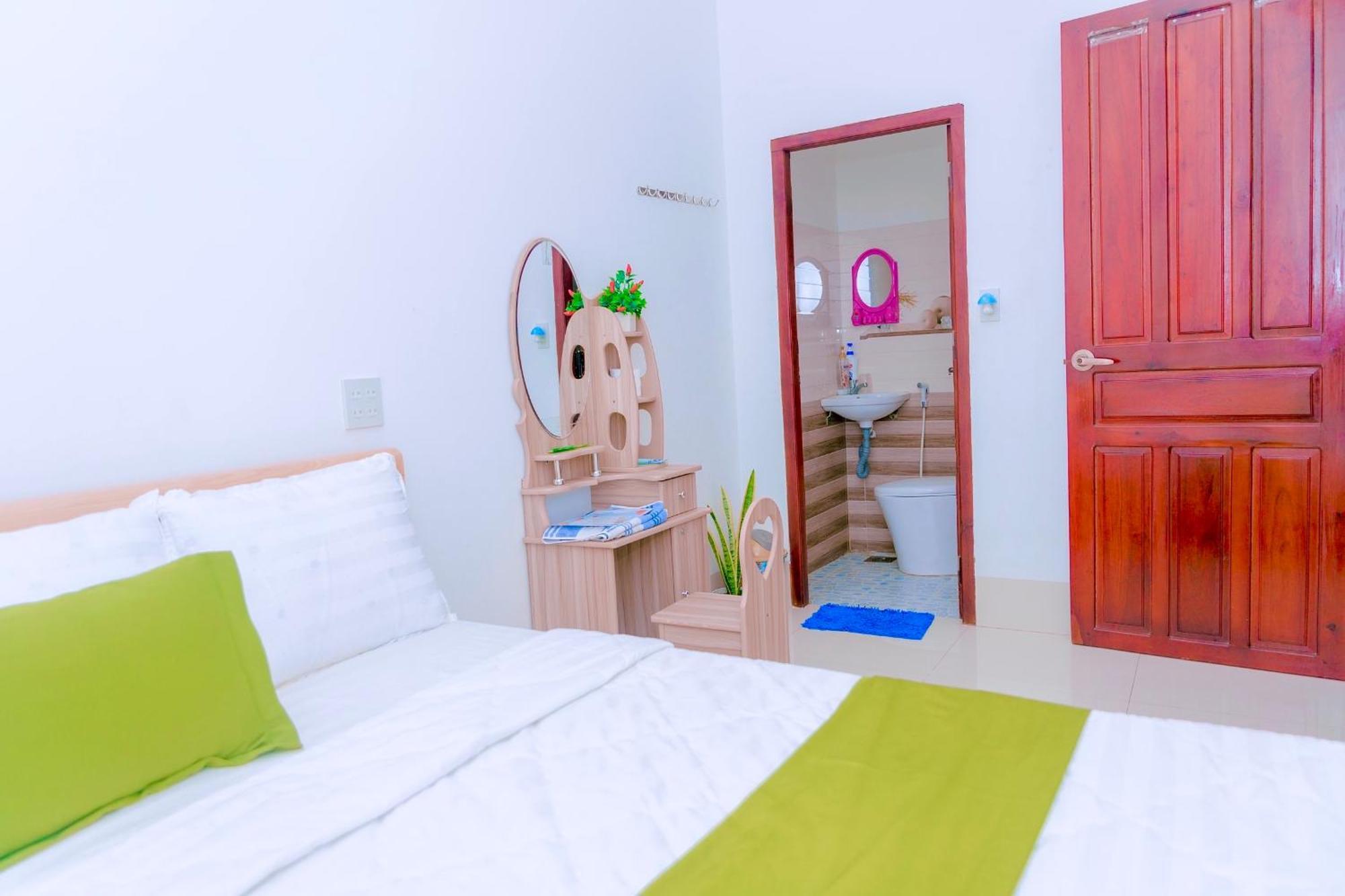 Homestay Chau Trieu - Фантхьет Экстерьер фото